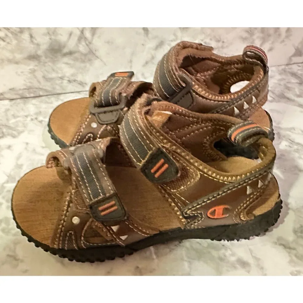 Champion boys brown
